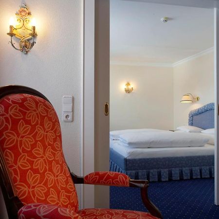 Hotel Hirlanda Zürs Esterno foto