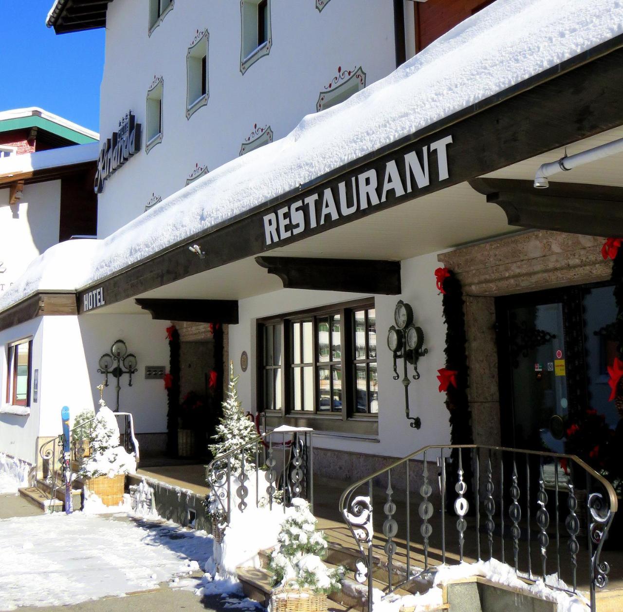 Hotel Hirlanda Zürs Esterno foto
